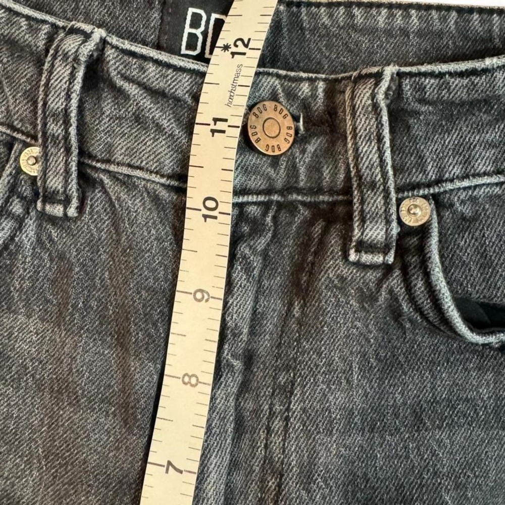 BDG high-rise stretch flare distressed jeans Charcoal black Size 27 - Picture 8 of 8